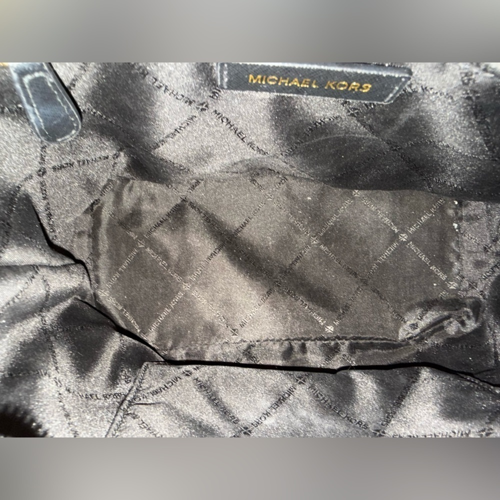 Michael Kors MK logo mini tote with logo crossbody strap - Picture 10 of 12